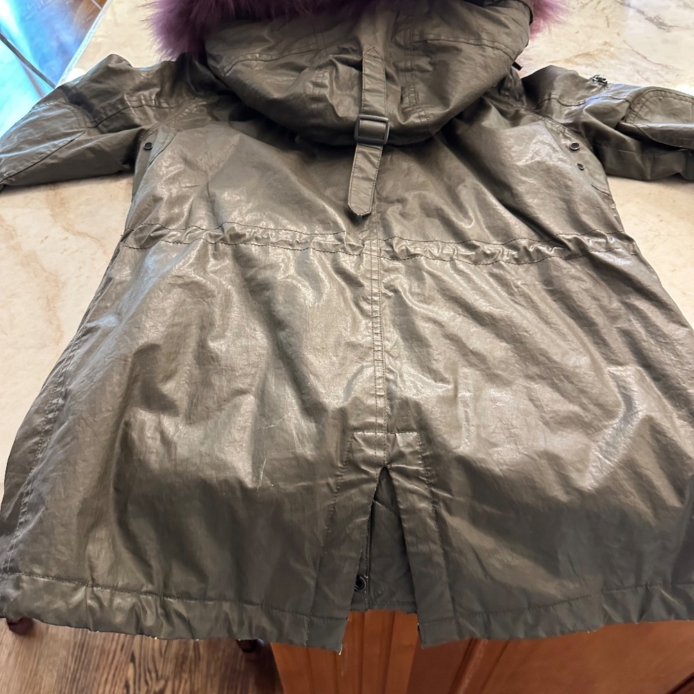 Jacket - Picture 5 of 7